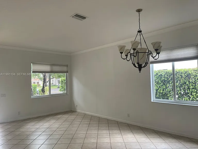 1137 Croton Ct — Photo 8