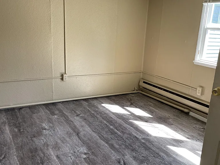 601 Manitou Ave #6 — Photo 9