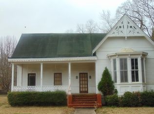 1012 Grove St, Wesson, MS 39191