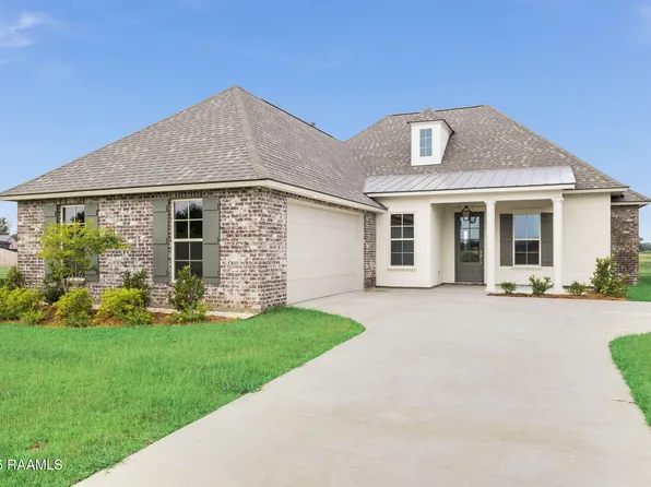 306 Sweet Harvest Rd, Youngsville, LA 70592