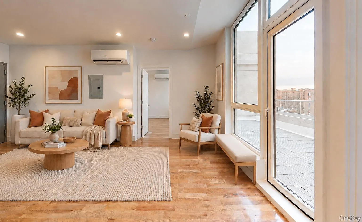 2 bed, 1.0 bath, 800 sqft, $3,500 — Photo 1