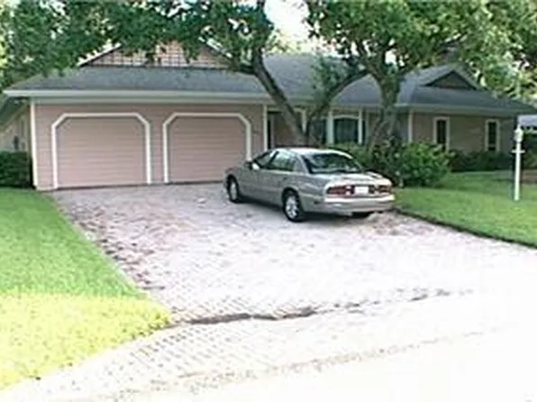 1027 Mangrove Lane, Vero Beach, FL 32963