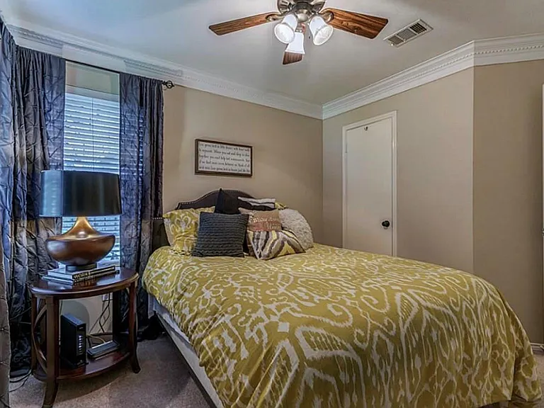 28 Fallenstone Dr — Photo 18