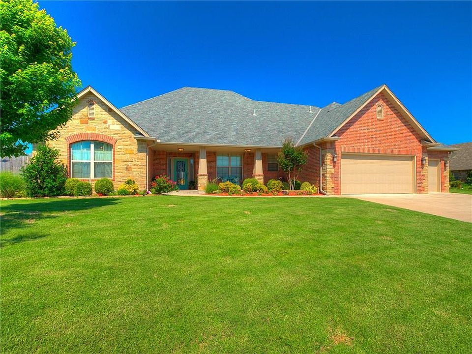 1st image of 16105 Stillmeadows Dr