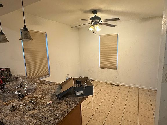 3rd image of 200 E 141st St