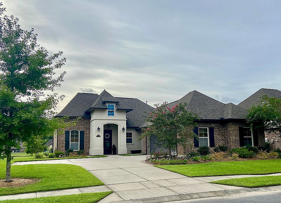 1st image of 4882 Alice Louise Dr