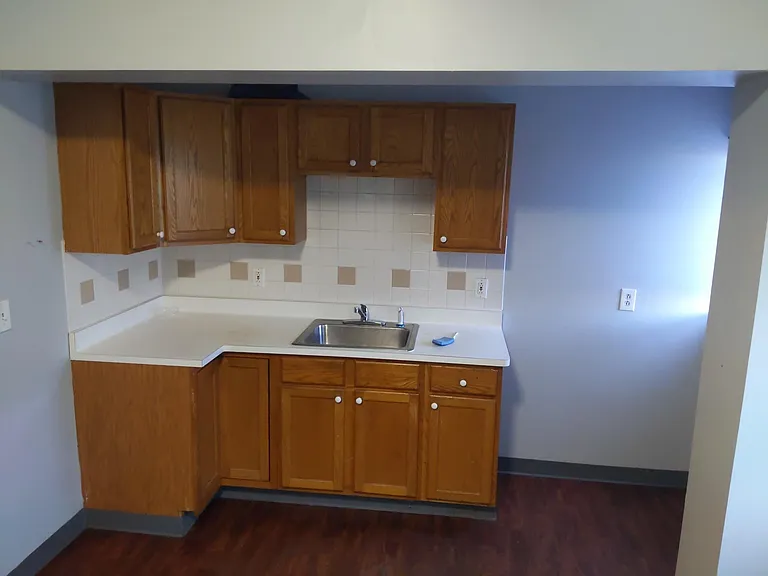 2456 Delaware Ave #3 — Photo 6