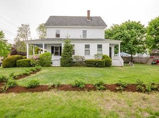 115 Friend St, Amesbury, MA 01913
