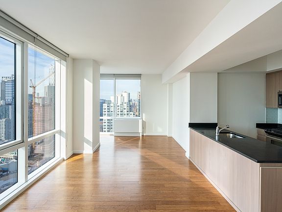 5th image of 66 Rockwell Pl APT 38E