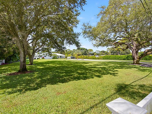 4th image of 4628 SQUARE LAKE Drive