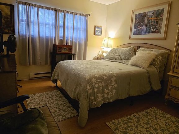 4th image of 14514 Cottage Grove Ave #2N