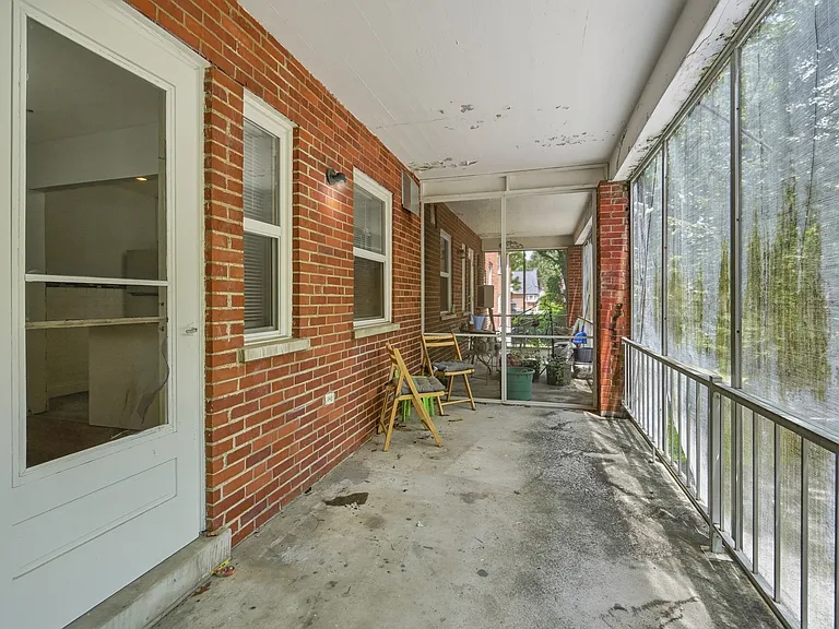 3524 Hazelwood Ave #1 — Photo 30