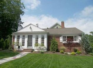 30 Caldwell Ave, Summit, NJ 07901