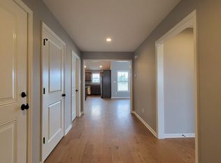 7423 E 116th Pl, Winfield, IN 46307