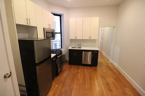 Rented by Luxor Homes & Investment Realty | media 5
