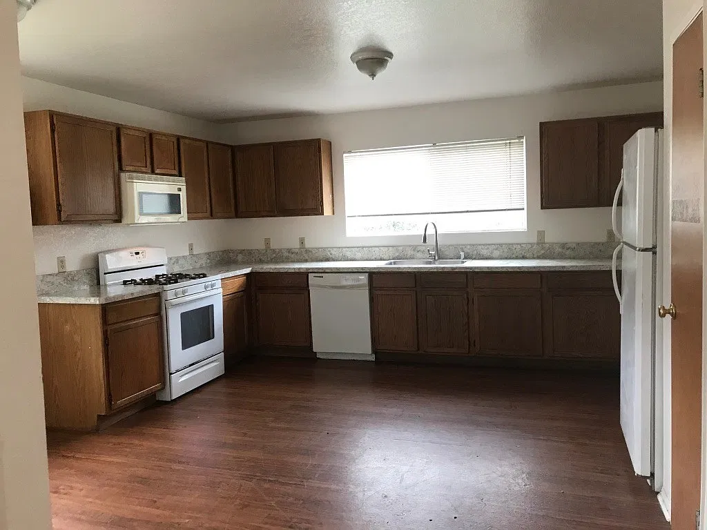 6777 Abrego — Photo 3