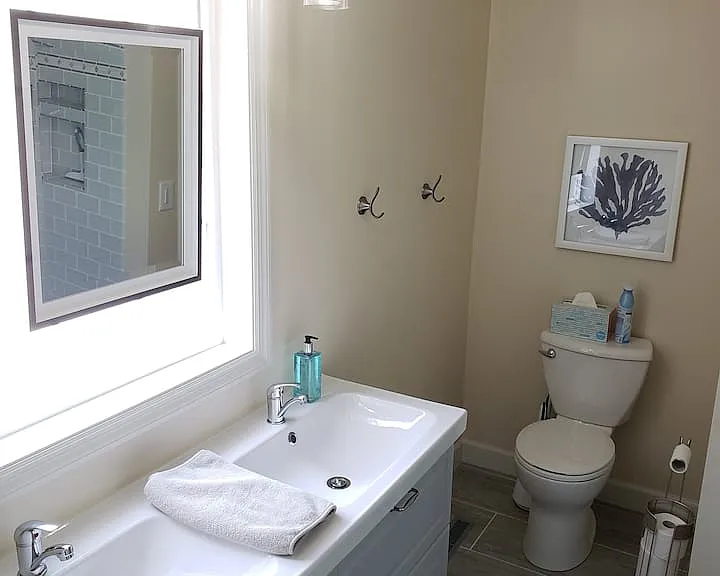 810 Elmwood Dr — Photo 15