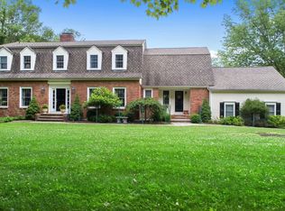 34 Knapp Rd, Pound Ridge, NY 10576