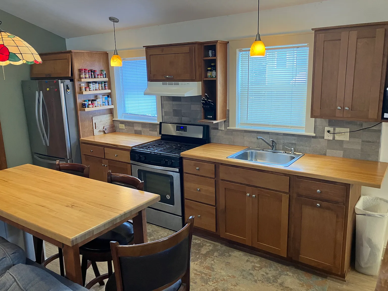 1 bed, 750 sqft, $1,500 — Photo 2