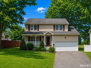 72 Broadmere Rd, Stratford, CT 06614