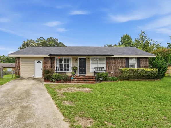 124 Jefferson Ct, Leesburg, GA 31763