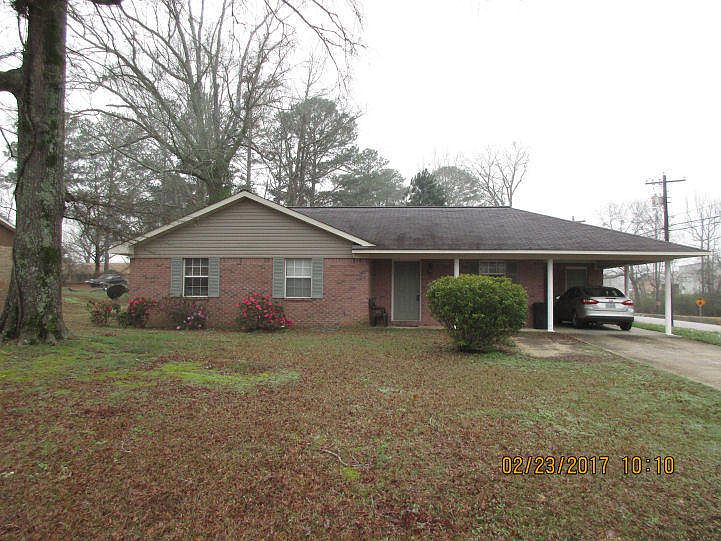 1st image of 16 Jenny Ln
