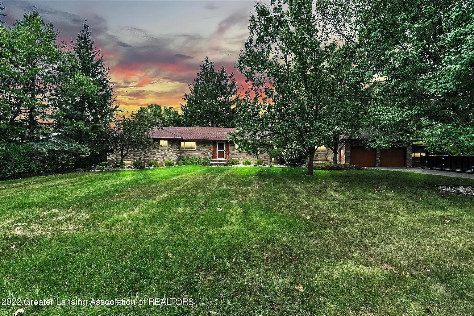 804 W Park St photo 1