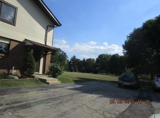 5709 Cambridge Cir, Racine, WI