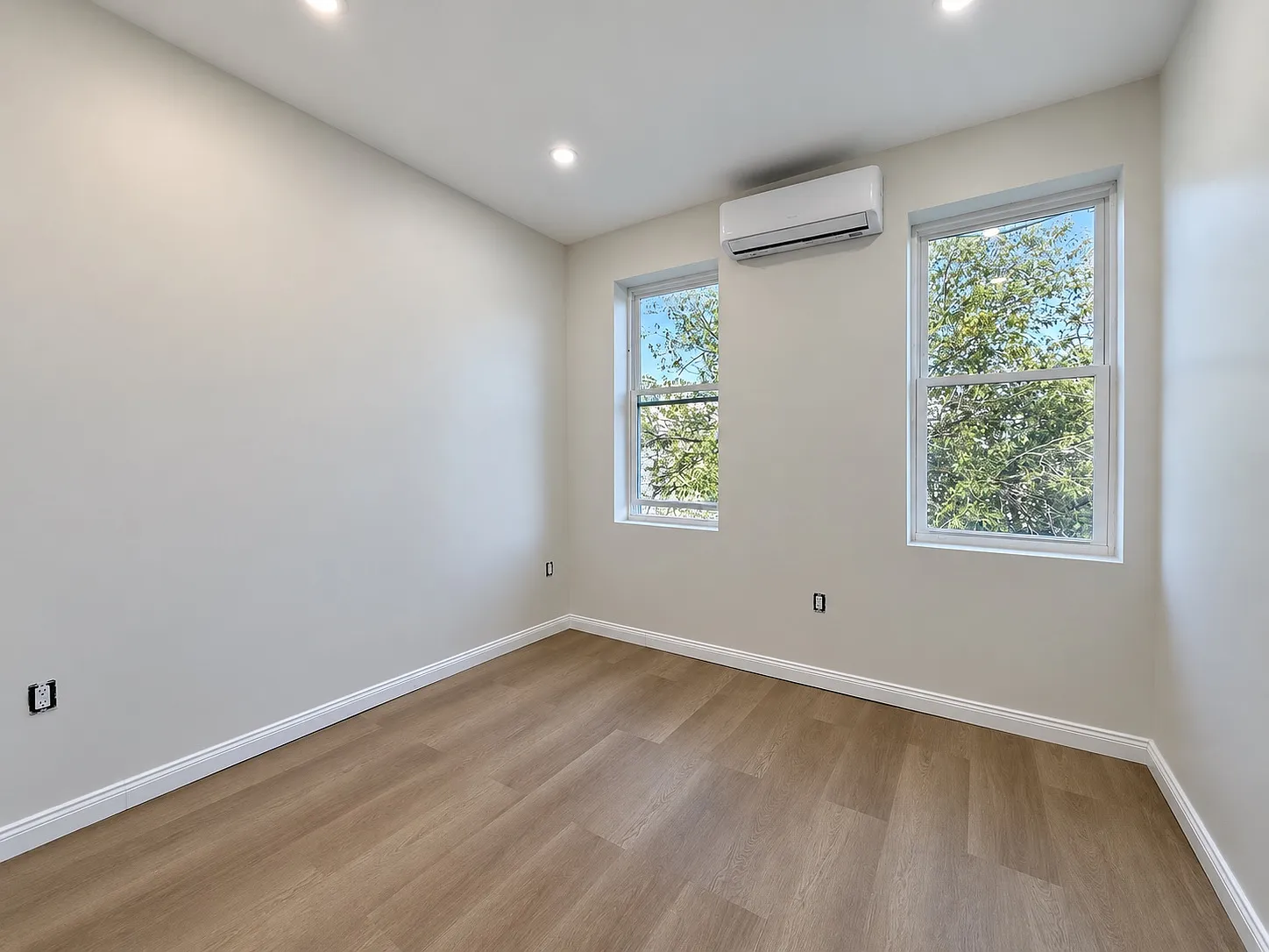 2 bed, $2,800 — Photo 4