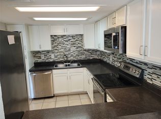 35 E Mountain Ln #34, Grand Prairie, TX