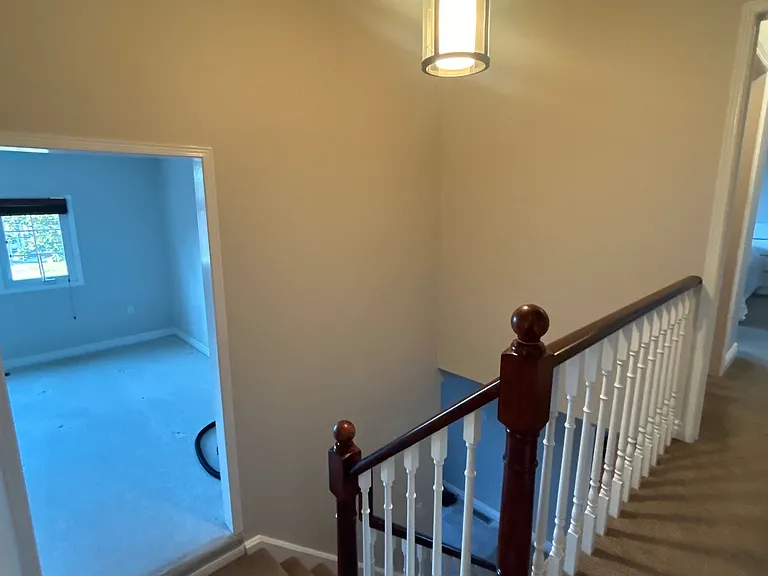 451 Traviss Dr — Photo 11