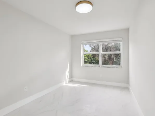 The Oaks Apartments, 1065 94th St #325c0ef5d, Miami Beach, FL 33154