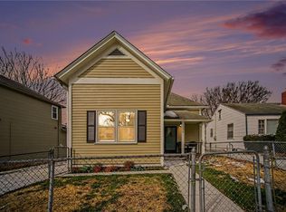 1336 S 17th St, Saint Joseph, MO 64507