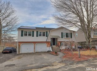 29 Bosse Road, Waterbury, CT 06704