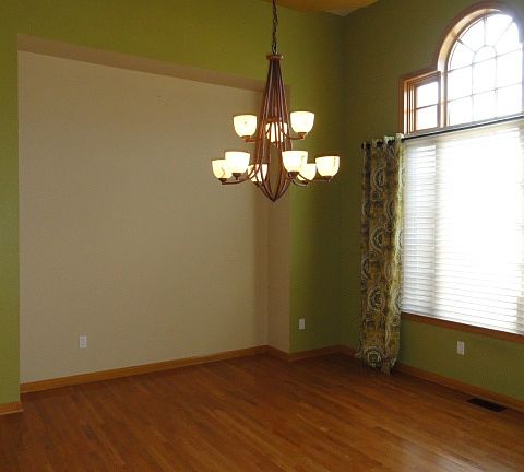 2nd image of 2301 Whitetail Dr