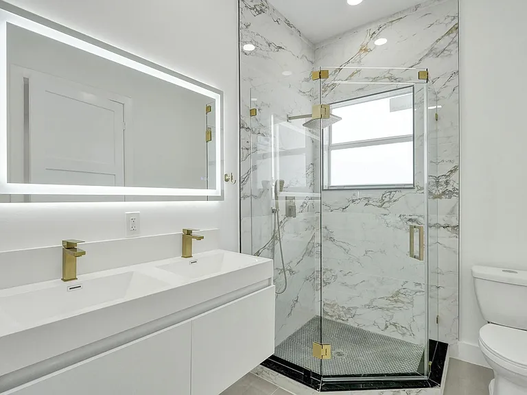 1213 W Las Olas Blvd — Photo 18