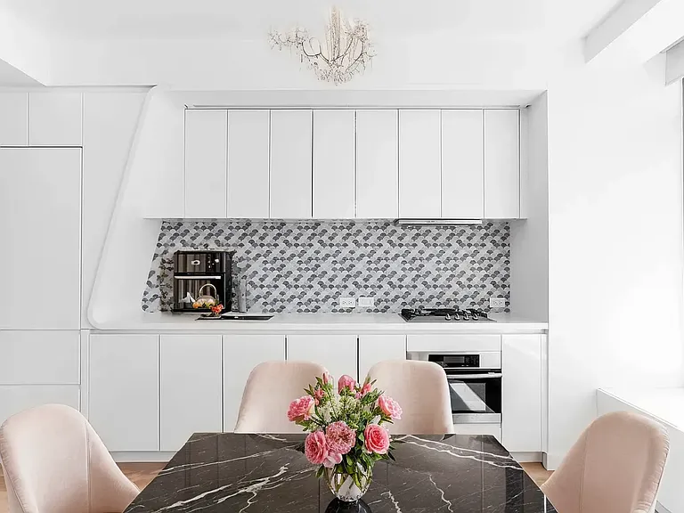 123 Washington St #30H — Photo 3