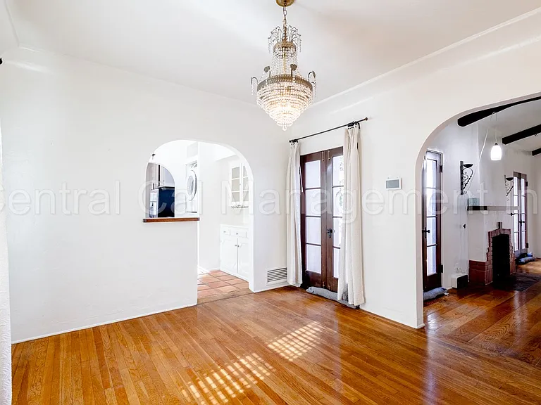 227 Oleander Ave — Photo 17