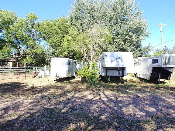 5th image of 2769 Rainbow Lake Dr