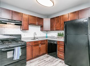 442 Pamela Rd #432-C, Glen Burnie, MD 21061