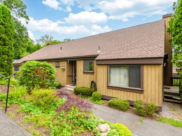 65 Heritage Village #B, Southbury, CT 06488