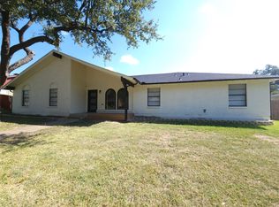 1502 Hiawatha Way, Garland, TX 75043