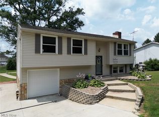 6170 Reno Dr, Louisville, OH