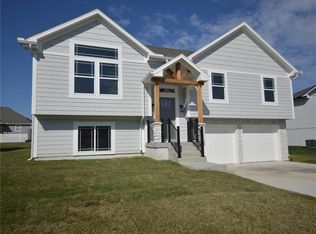 82 SE 461st Rd, Warrensburg, MO 64093