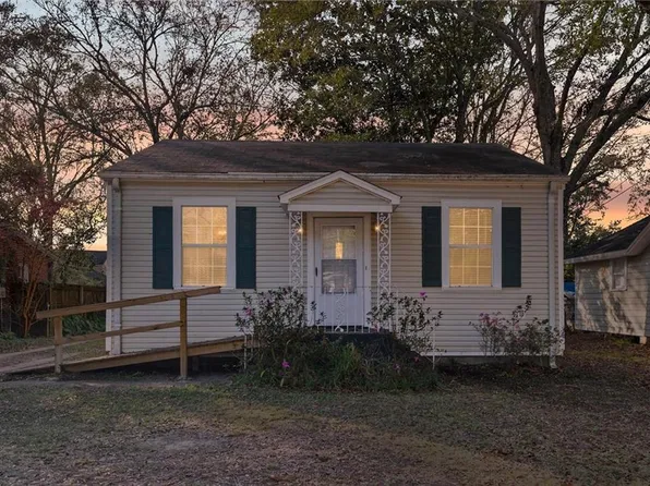 260 Westwood St, Mobile, AL 36606