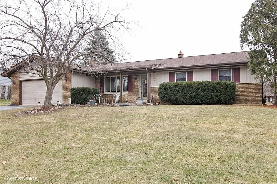 1st image of 609 Cambridge Ave