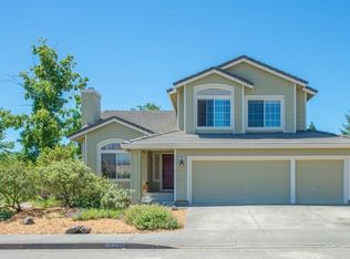 548 Leafhaven Ln, Windsor, CA