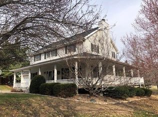 604 Sunshine Dr, Richmond, MO 64085