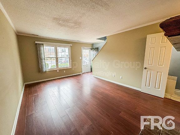 4th image of 102 David Dr APT F14