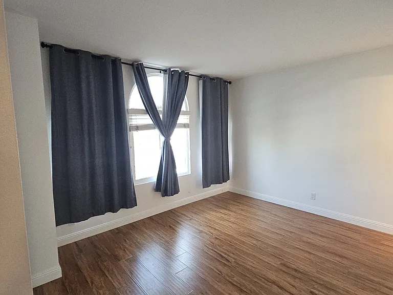 3928 Arizona St #6 — Photo 13